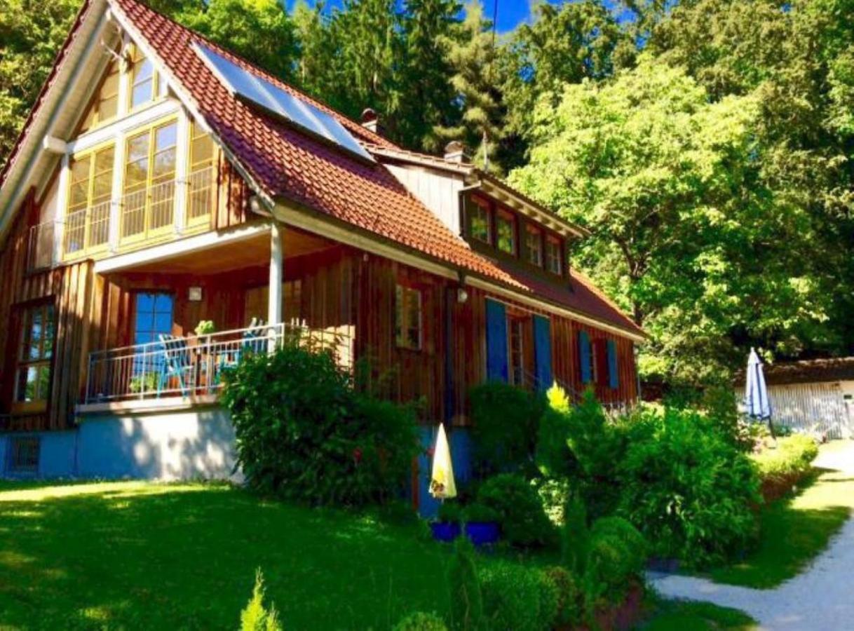 Ferienwohnung Im Alten Forsthaus Bermatingen Bagian luar foto