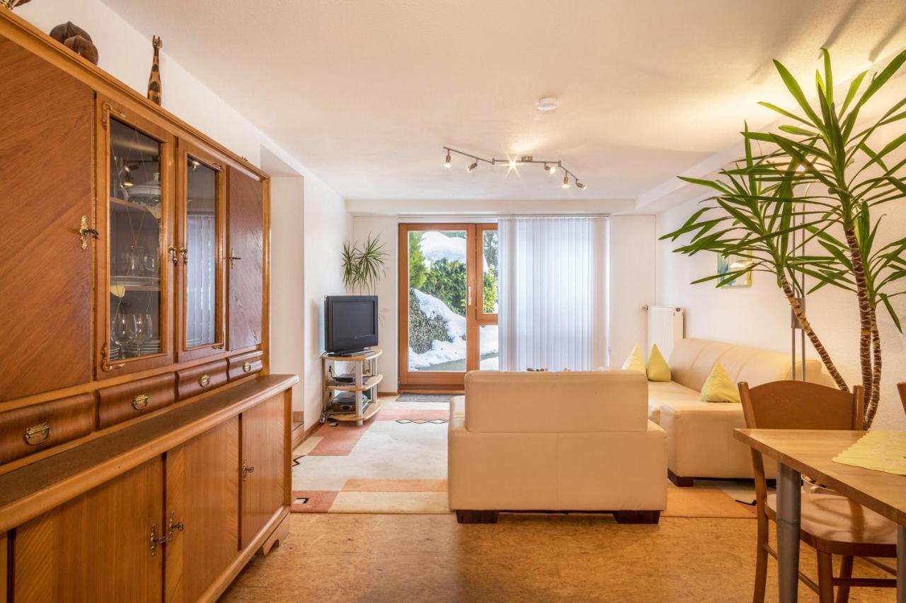 Ferienwohnung Im Alten Forsthaus Bermatingen Bagian luar foto