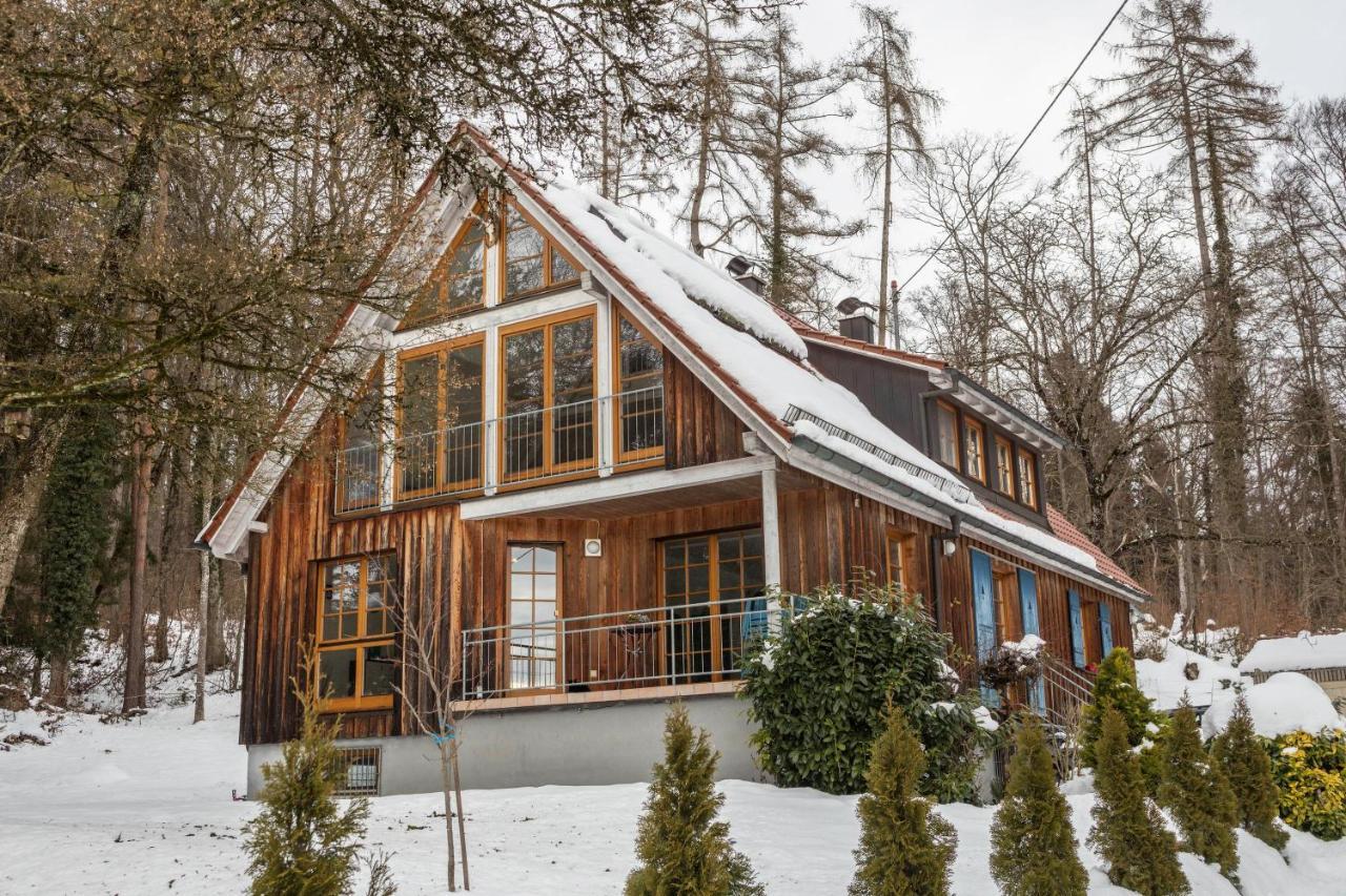 Ferienwohnung Im Alten Forsthaus Bermatingen Bagian luar foto
