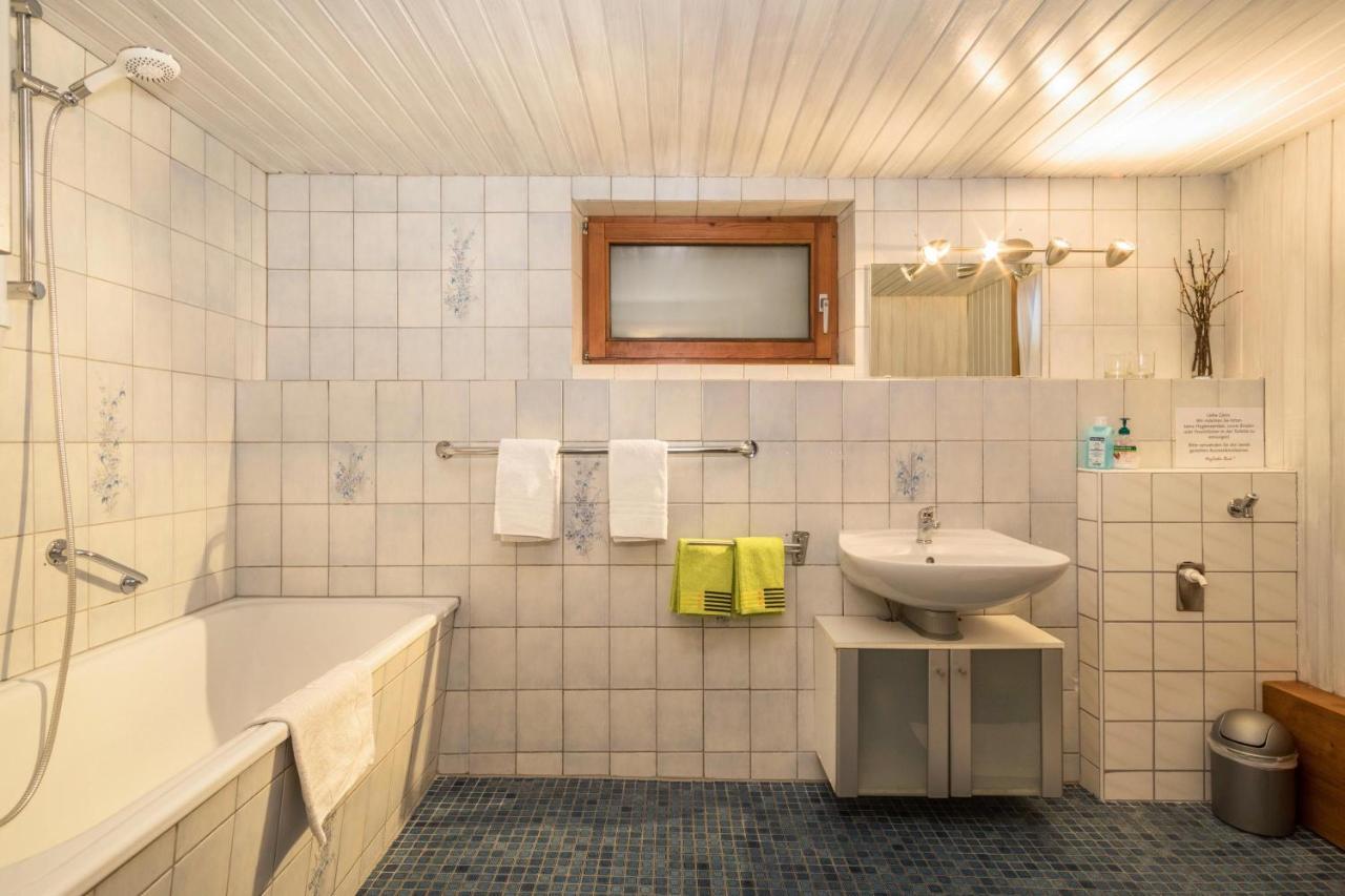 Ferienwohnung Im Alten Forsthaus Bermatingen Bagian luar foto